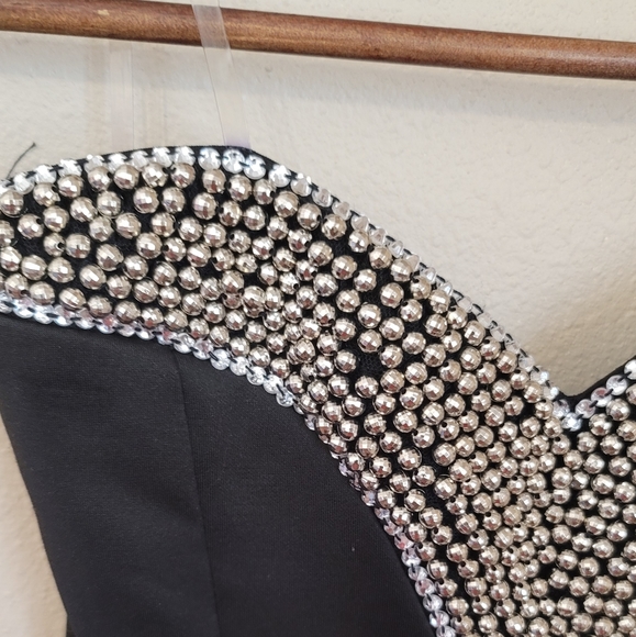 Wet Seal Dress ( 🌵FOR BUNDLES ONLY ) - Picture 4 of 6